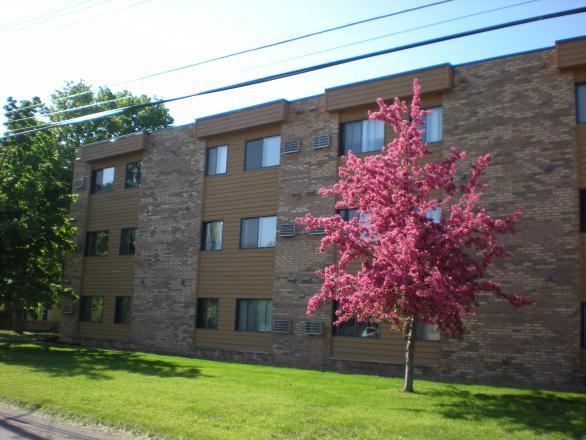 Plymouth Manor Apartments Mn